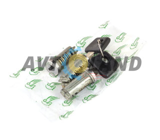 Циліндри замка дверей і багажника з ключами ВАЗ 2123, 1118, ″личинка″