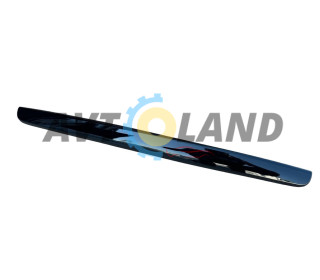 Накладка крышки багажника ВАЗ 2170 Приора черная 