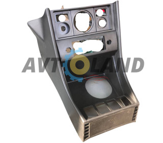 Центральная консоль ВАЗ 2107