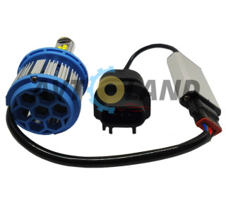 Автомобильные светодиодные лампы с цоколем H13 модель Turbo Led T1 с активным охлаждением 